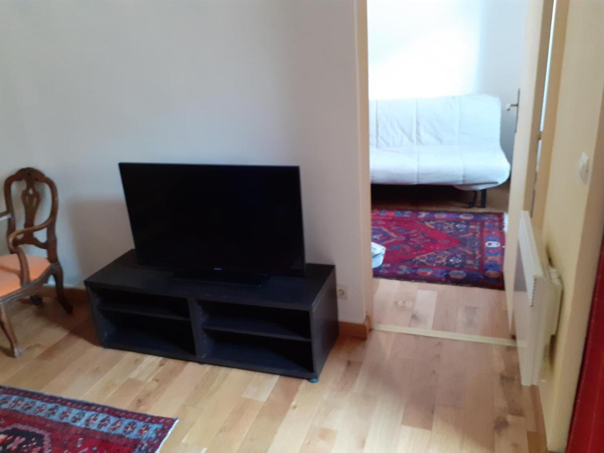 Appartement En Plein Coeur De מילי-לה-פורה מראה חיצוני תמונה