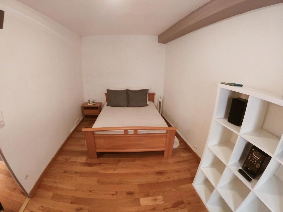 Appartement En Plein Coeur De מילי-לה-פורה מראה חיצוני תמונה